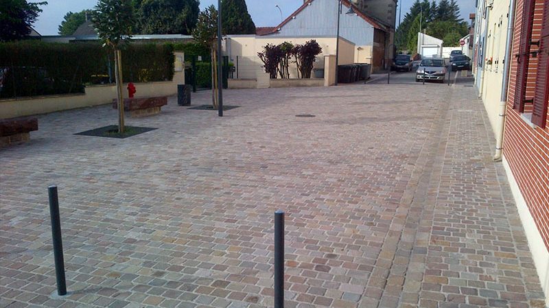 Pavés grès Indien 14x14 et caniveaux 14x20