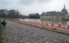 Chantilly Rue du Conétable, Aménagement complet en pavés de remploi , bordures , pavés sur voirie et sur trottoirs; Intégration d’un circuit de chauffage sous le pavage