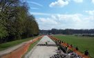 Chantilly Rue du Conétable, Aménagement complet en pavés de remploi , bordures , pavés sur voirie et sur trottoirs; Intégration d’un circuit de chauffage sous le pavage