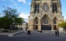 Cathédrale de Reims - fourniture des pavés du parvis