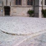 Pavés Grès 14x20x14 Eglise de Chamant (60)