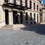 Cour de la Maison de Champagne Veuve Clicquot